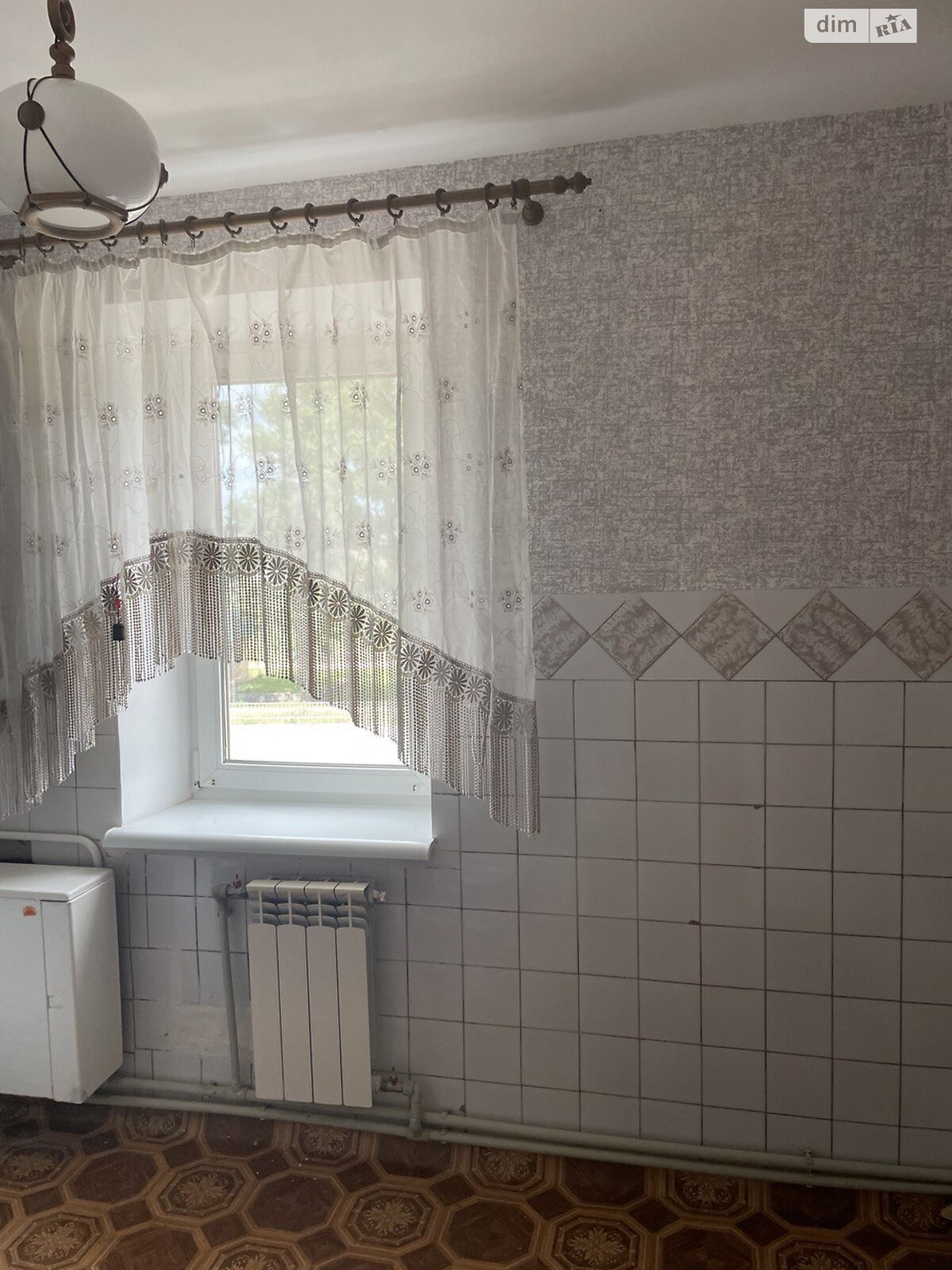 Продаж двокімнатної квартири в Комишувасі, на вул. Хмельницького Богдана 33, фото 1 Продаж двокімнатної квартири в Комишувасі, на вул. Хмельницького Богдана 33, фото 1