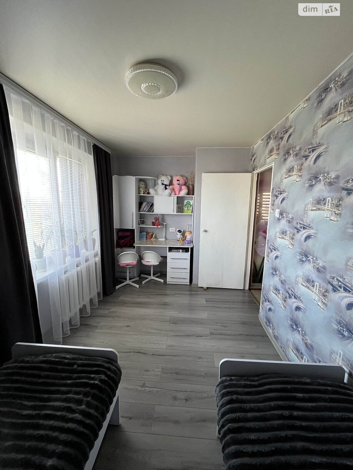 Продажа двухкомнатной квартиры в Карловке, на ул. Независимости 12, фото 1 Продажа двухкомнатной квартиры в Карловке, на ул. Независимости 12, фото 1