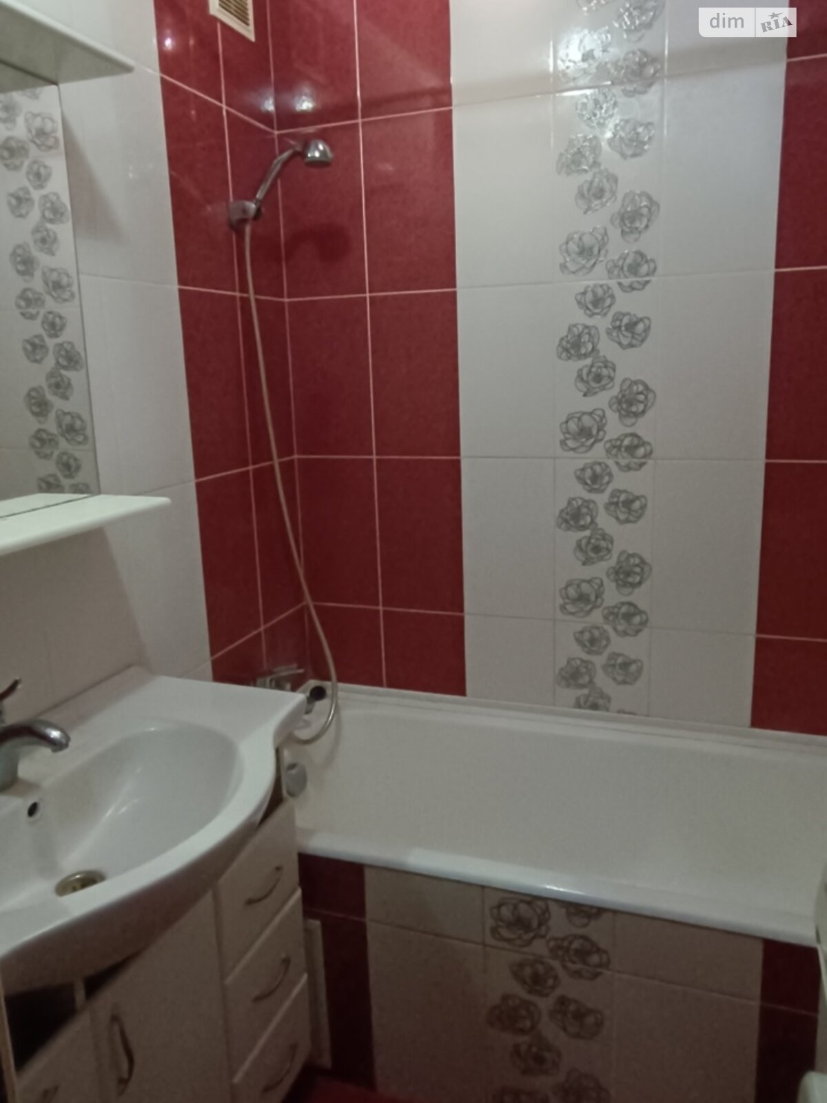 Продажа трехкомнатной квартиры в Казатине, на ул. Героев Майдана 9, фото 1 Продажа трехкомнатной квартиры в Казатине, на ул. Героев Майдана 9, фото 1