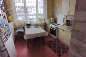 Продажа трехкомнатной квартиры в Киеве, на ул. Депутатская 30, район Академгородок фото 2