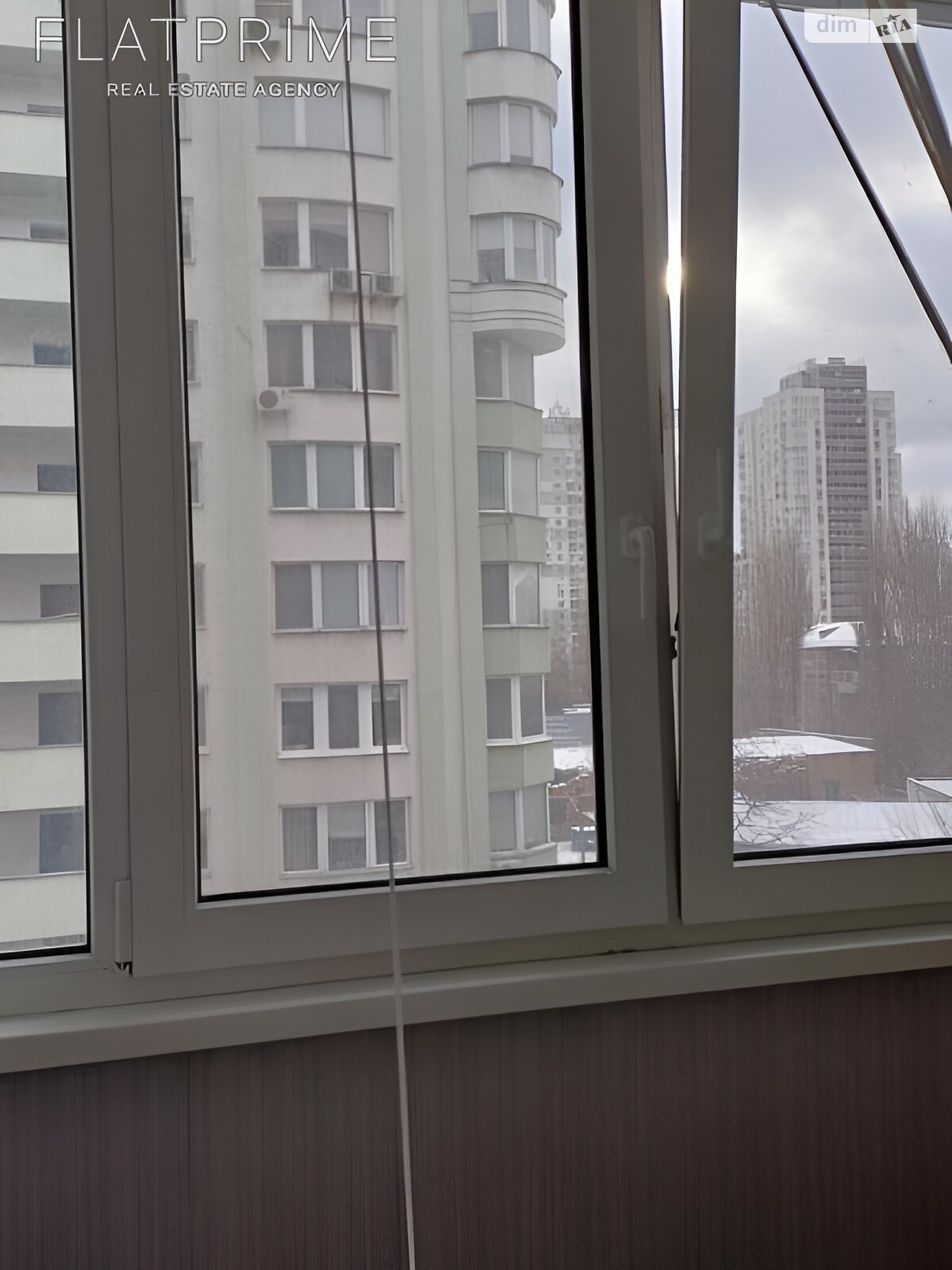 Продажа трехкомнатной квартиры в Киеве, на ул. Депутатская 30, район Академгородок фото 1 Продажа трехкомнатной квартиры в Киеве, на ул. Депутатская 30, район Академгородок фото 1