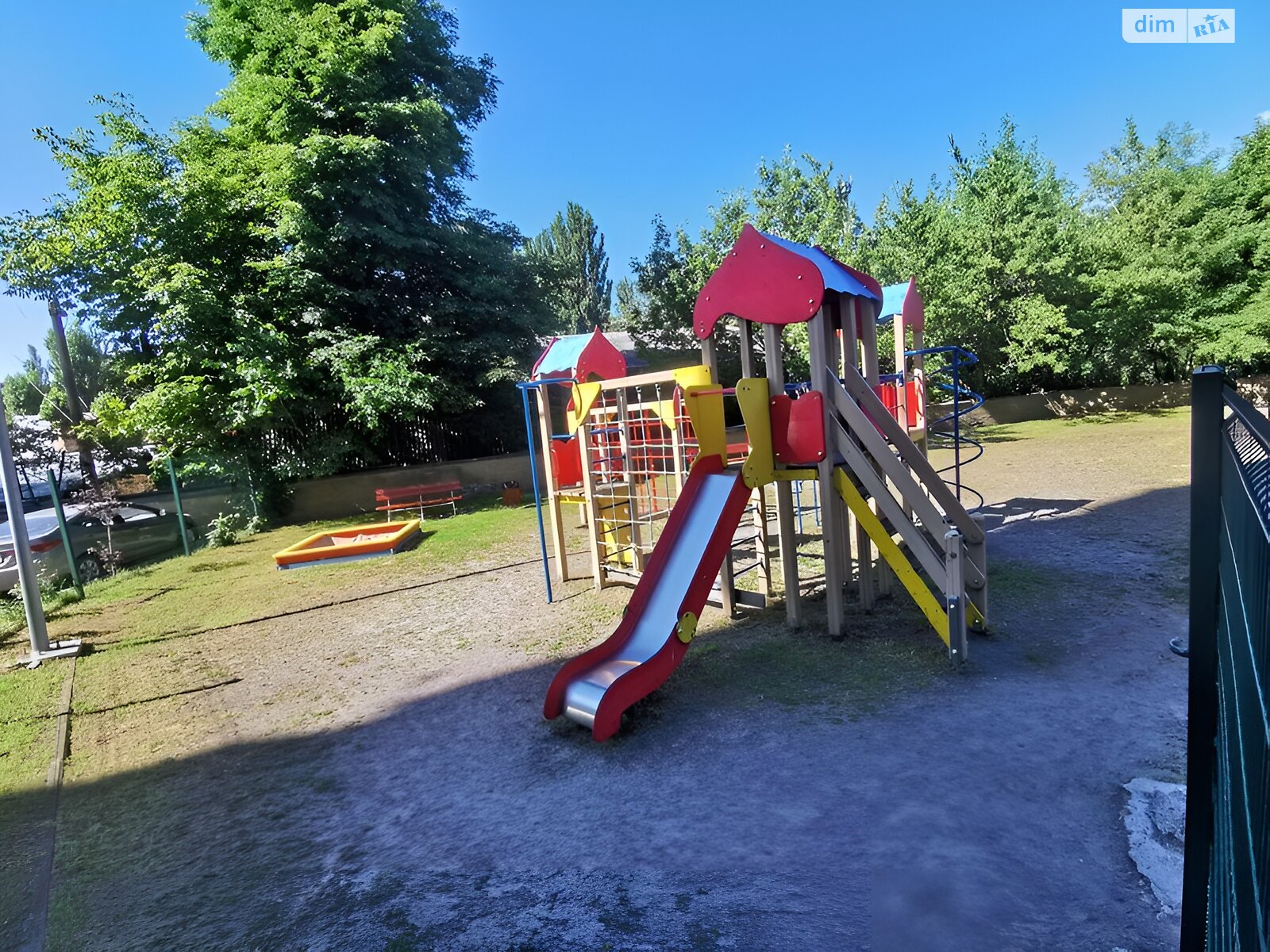 Продаж двокімнатної квартири в Києві, на вул. Депутатська 23А, район Академмістечко фото 1 Продаж двокімнатної квартири в Києві, на вул. Депутатська 23А, район Академмістечко фото 1