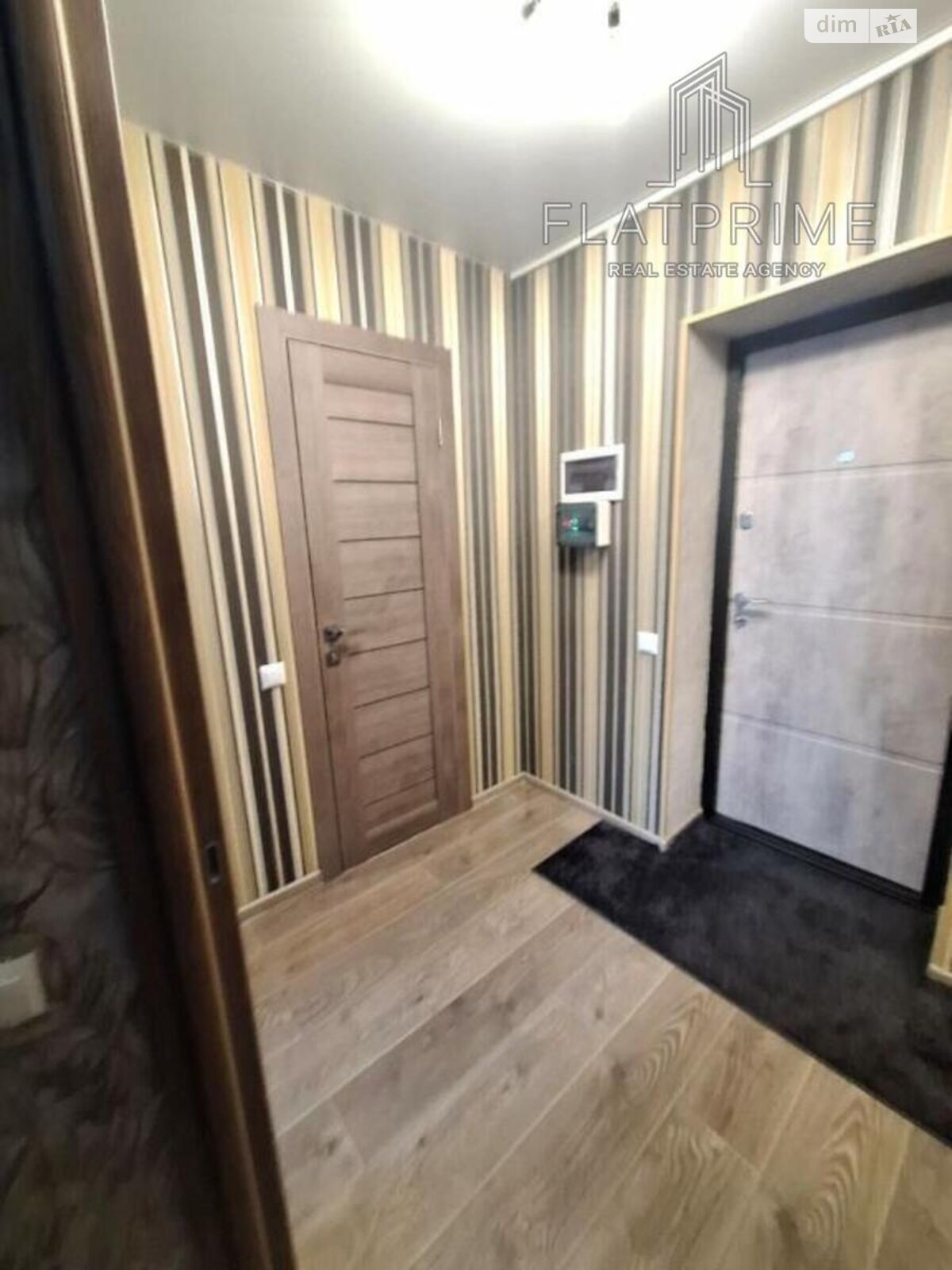 Продаж однокімнатної квартири в Києві, на вул. Депутатська 6, район Академмістечко фото 1 Продаж однокімнатної квартири в Києві, на вул. Депутатська 6, район Академмістечко фото 1