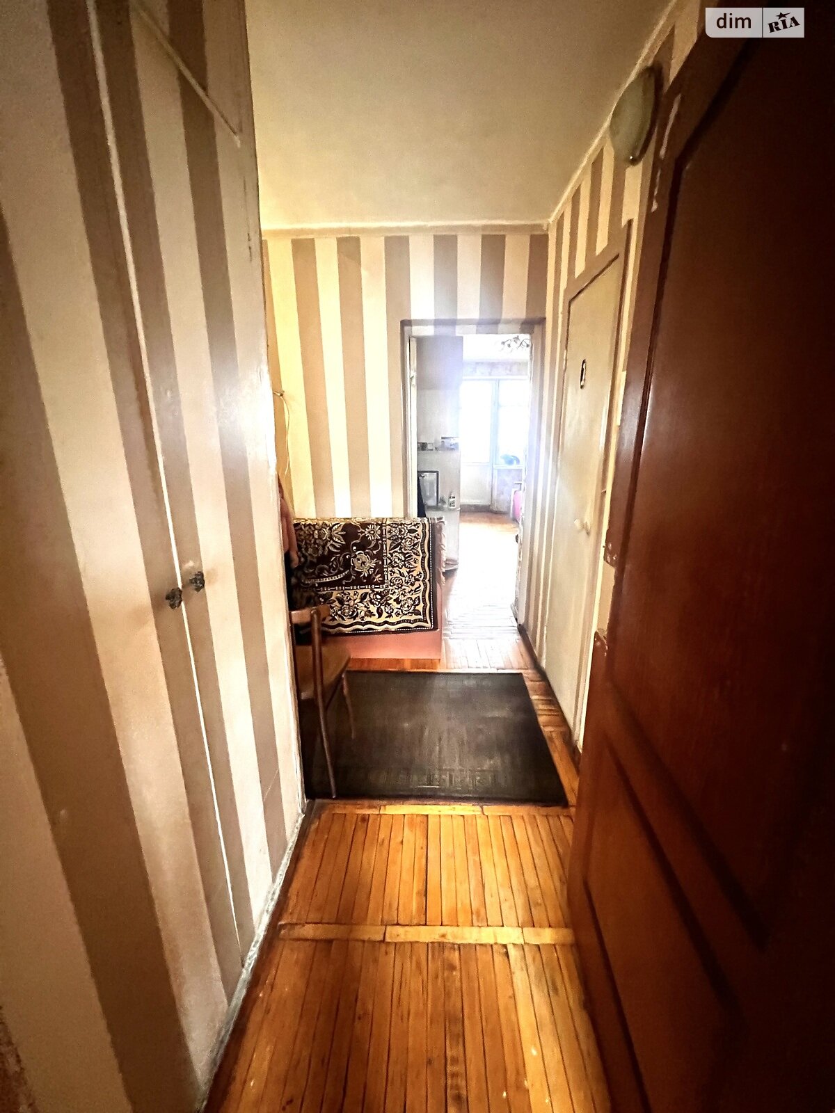 Продажа трехкомнатной квартиры в Киеве, на ул. Депутатская 6, район Академгородок фото 1