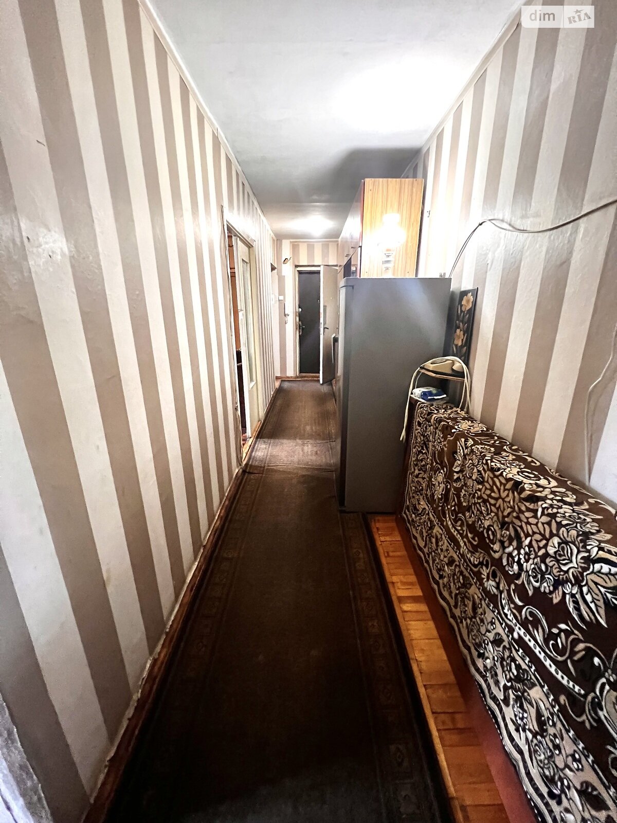 Продажа трехкомнатной квартиры в Киеве, на ул. Депутатская 6, район Академгородок фото 1