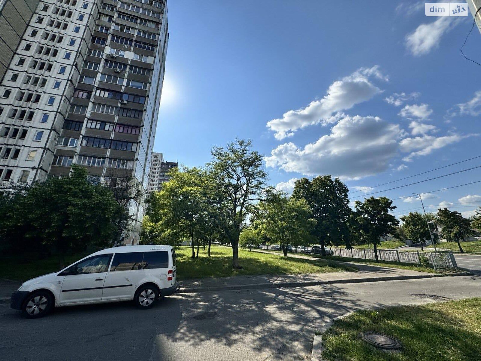 Продаж двокімнатної квартири в Києві, на вул. Академіка Єфремова 25, район Академмістечко фото 1 Продаж двокімнатної квартири в Києві, на вул. Академіка Єфремова 25, район Академмістечко фото 1