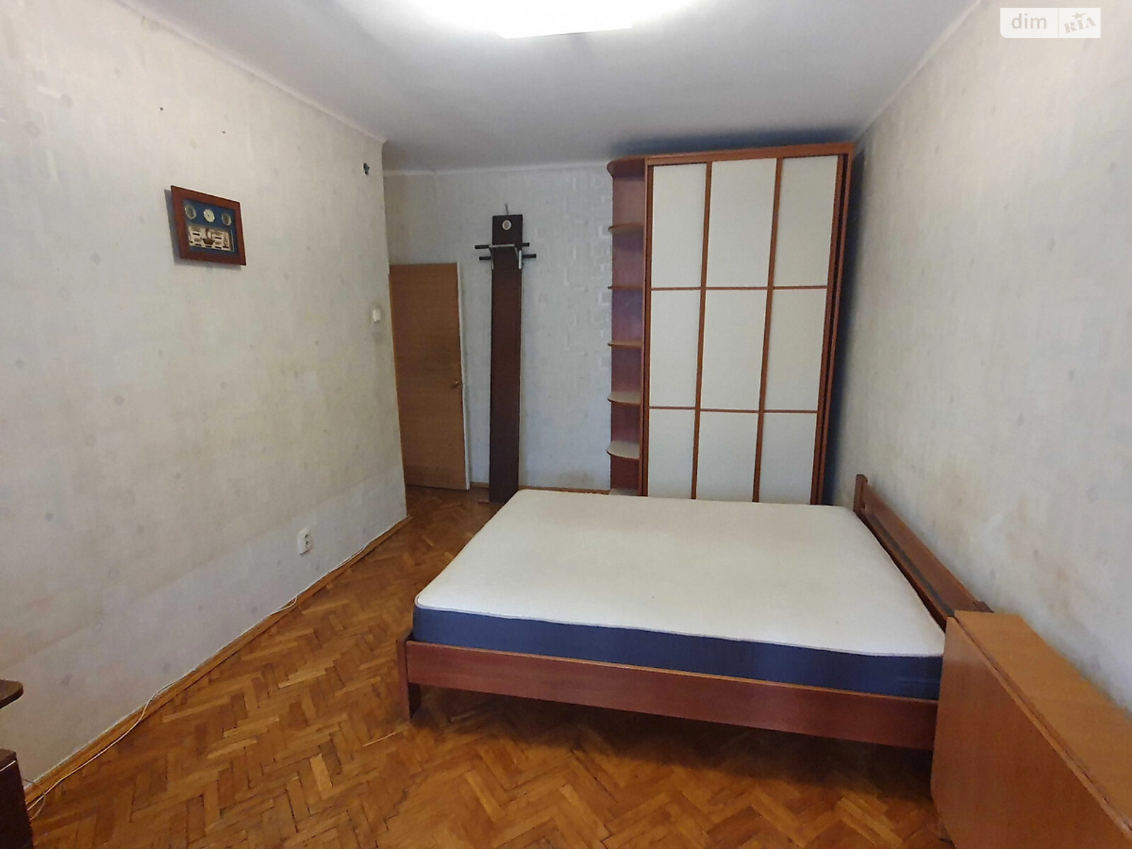 Продажа трехкомнатной квартиры в Киеве, на ул. Мирослава Поповича 21, район Академгородок фото 1 Продажа трехкомнатной квартиры в Киеве, на ул. Мирослава Поповича 21, район Академгородок фото 1