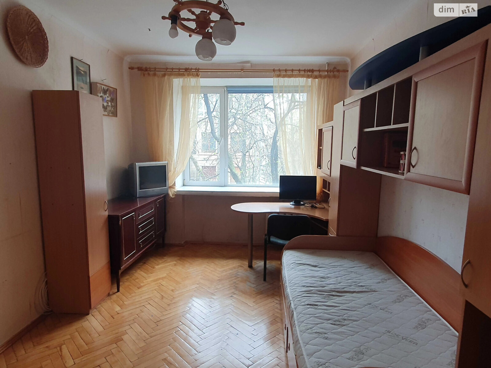 Продажа трехкомнатной квартиры в Киеве, на ул. Мирослава Поповича 21, район Академгородок фото 1 Продажа трехкомнатной квартиры в Киеве, на ул. Мирослава Поповича 21, район Академгородок фото 1