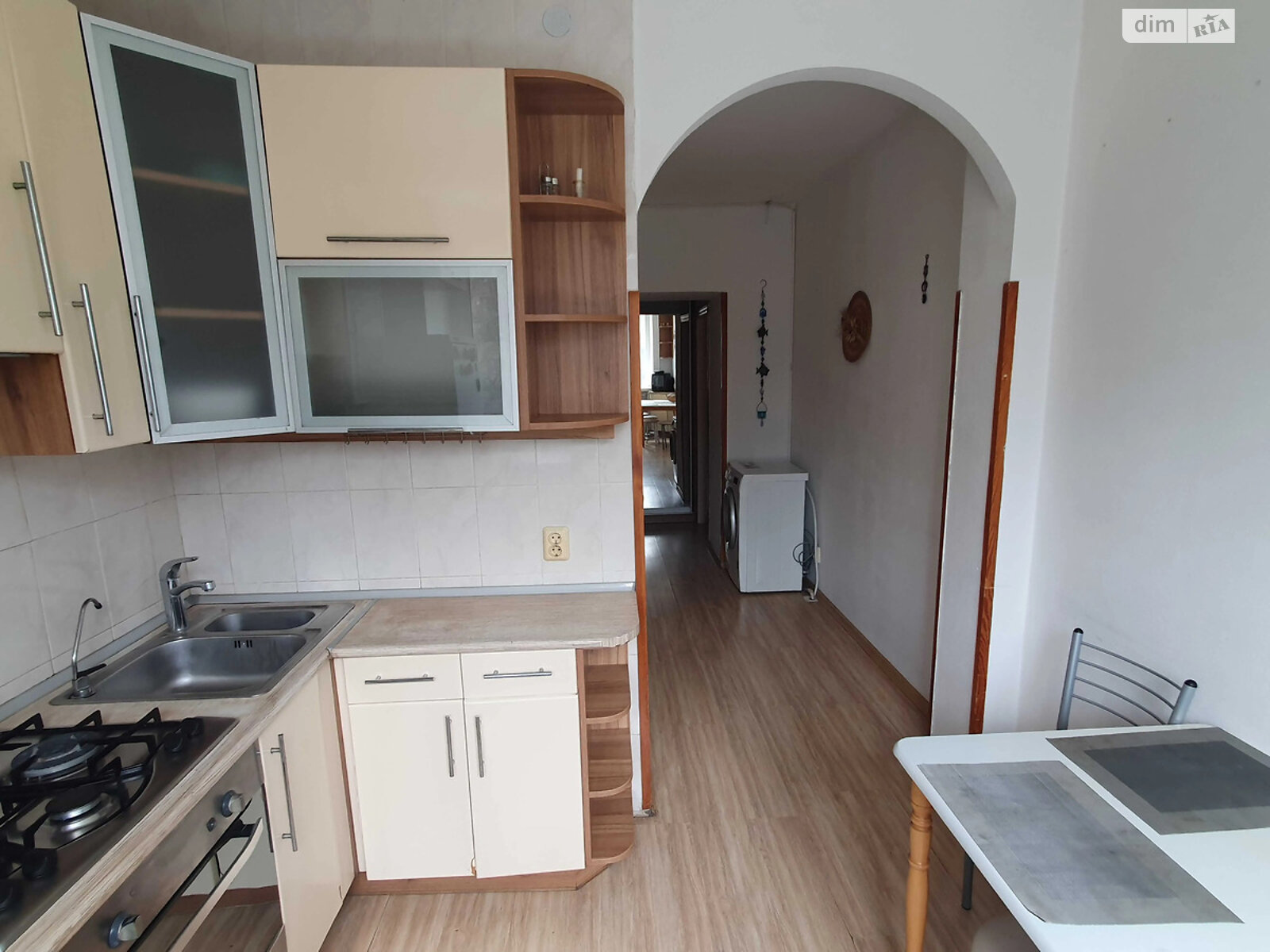 Продажа трехкомнатной квартиры в Киеве, на ул. Мирослава Поповича 21, район Академгородок фото 1 Продажа трехкомнатной квартиры в Киеве, на ул. Мирослава Поповича 21, район Академгородок фото 1
