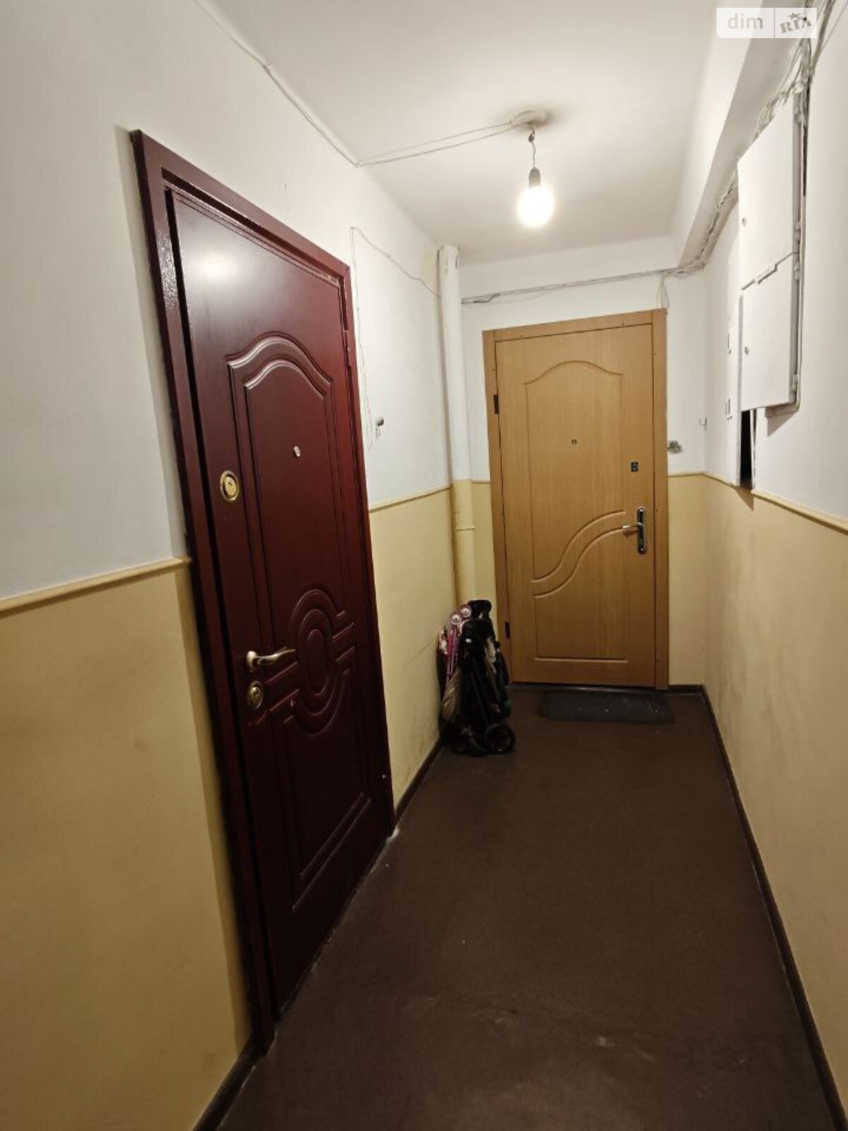 Продажа трехкомнатной квартиры в Киеве, на ул. Мирослава Поповича 12, район Академгородок фото 1
