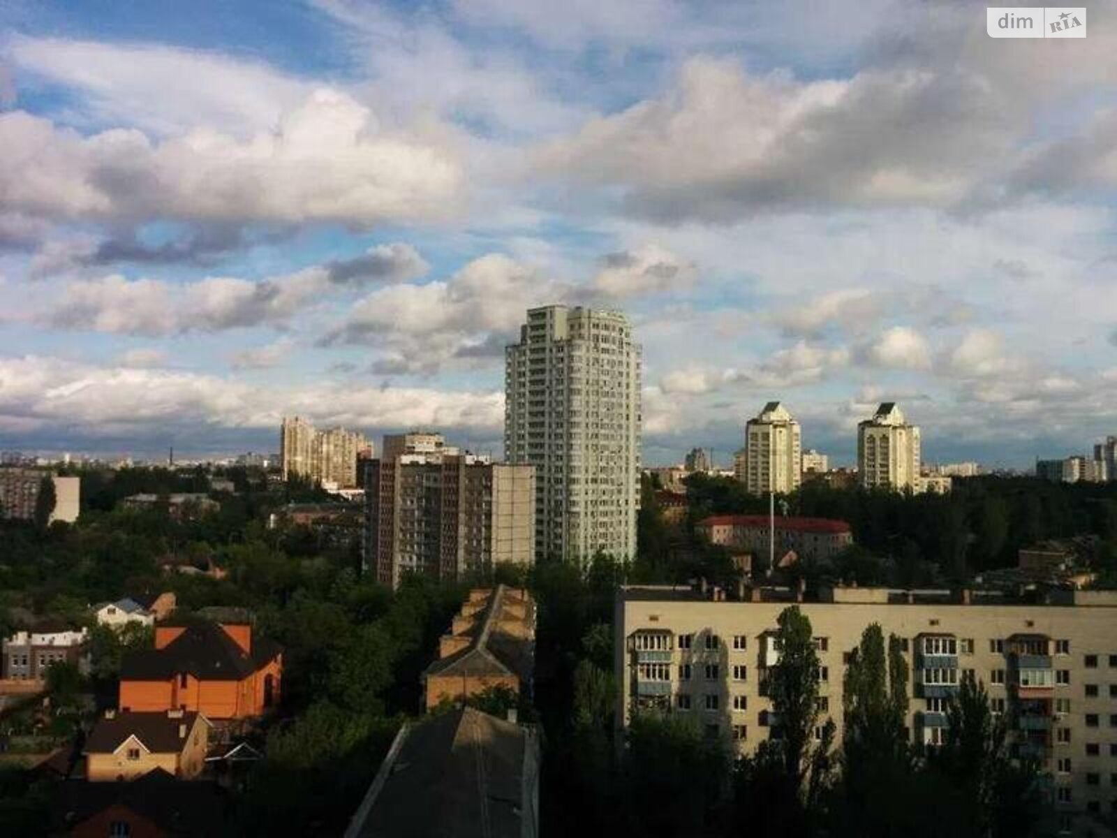 Продажа однокомнатной квартиры в Киеве, на ул. Николая Краснова 19, район Академгородок фото 1