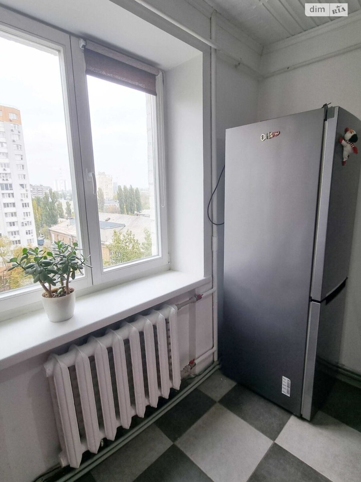 Продаж трикімнатної квартири в Києві, на вул. Гетьмана Кирила Розумовського 12А, район Академмістечко фото 1 Продаж трикімнатної квартири в Києві, на вул. Гетьмана Кирила Розумовського 12А, район Академмістечко фото 1