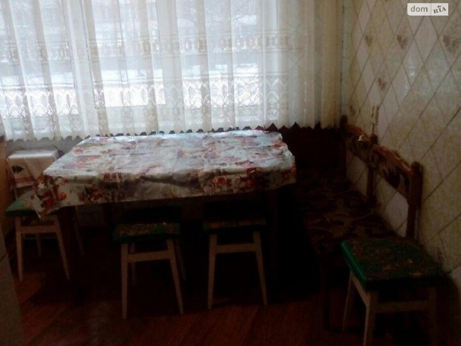 Продажа трехкомнатной квартиры в Киеве, на ул. Николая Ушакова 14, район Беличи фото 1