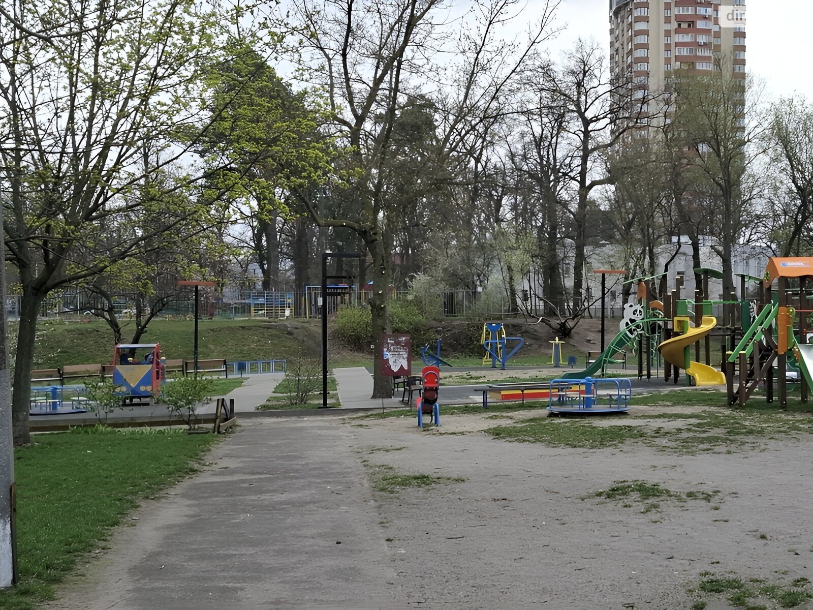 Продаж трикімнатної квартири в Києві, на вул. Василя Стуса 5, район Академмістечко фото 1 Продаж трикімнатної квартири в Києві, на вул. Василя Стуса 5, район Академмістечко фото 1
