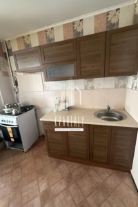 Продаж трикімнатної квартири в Києві, на вул. Василя Стуса 28, район Академмістечко фото 2