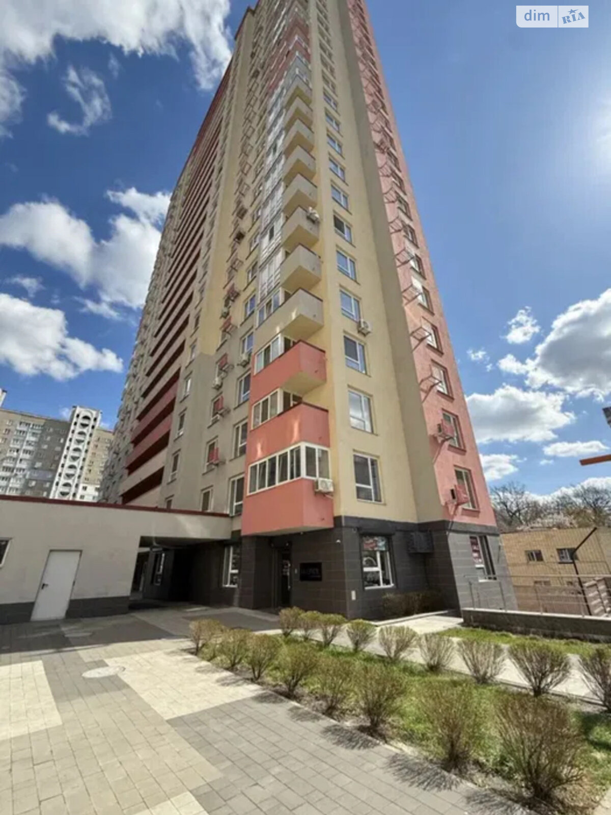 Продажа трехкомнатной квартиры в Киеве, на ул. Василия Стуса 7Б, район Академгородок фото 1 Продажа трехкомнатной квартиры в Киеве, на ул. Василия Стуса 7Б, район Академгородок фото 1