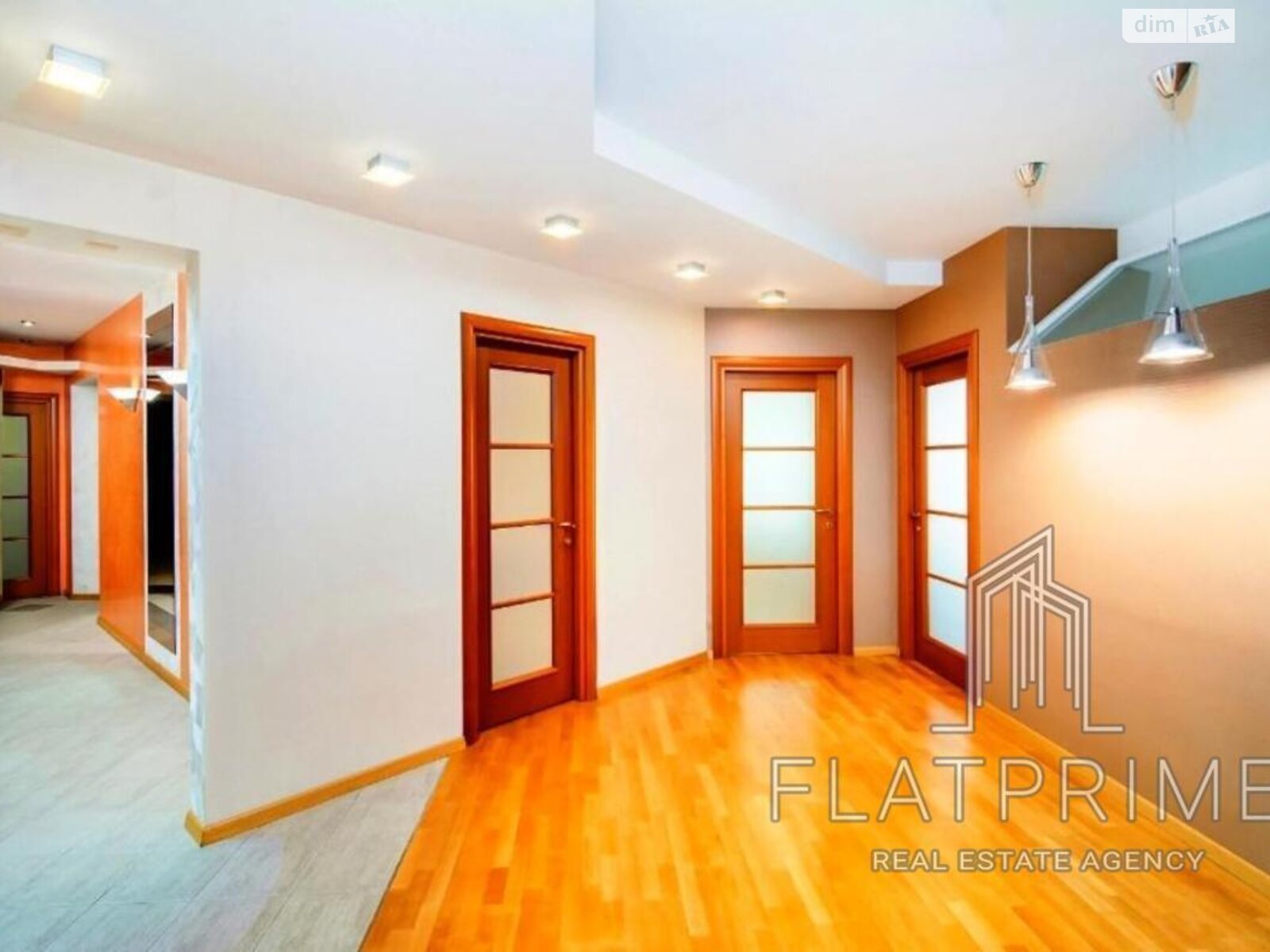 Продажа четырехкомнатной квартиры в Киеве, на ул. Академика Булаховского 5В, фото 1