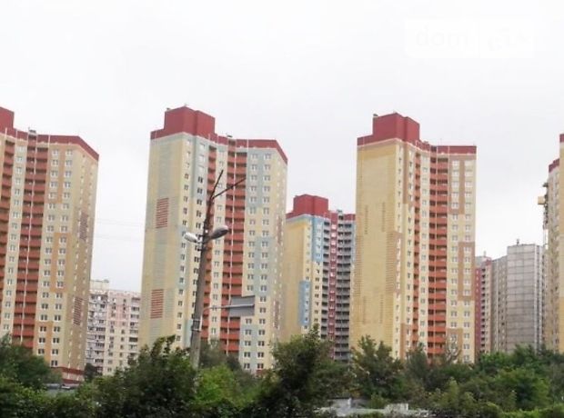 Продаж двокімнатної квартири в Києві на просп. Академіка Глушкова 6, фото 1 Продаж двокімнатної квартири в Києві на просп. Академіка Глушкова 6, фото 1