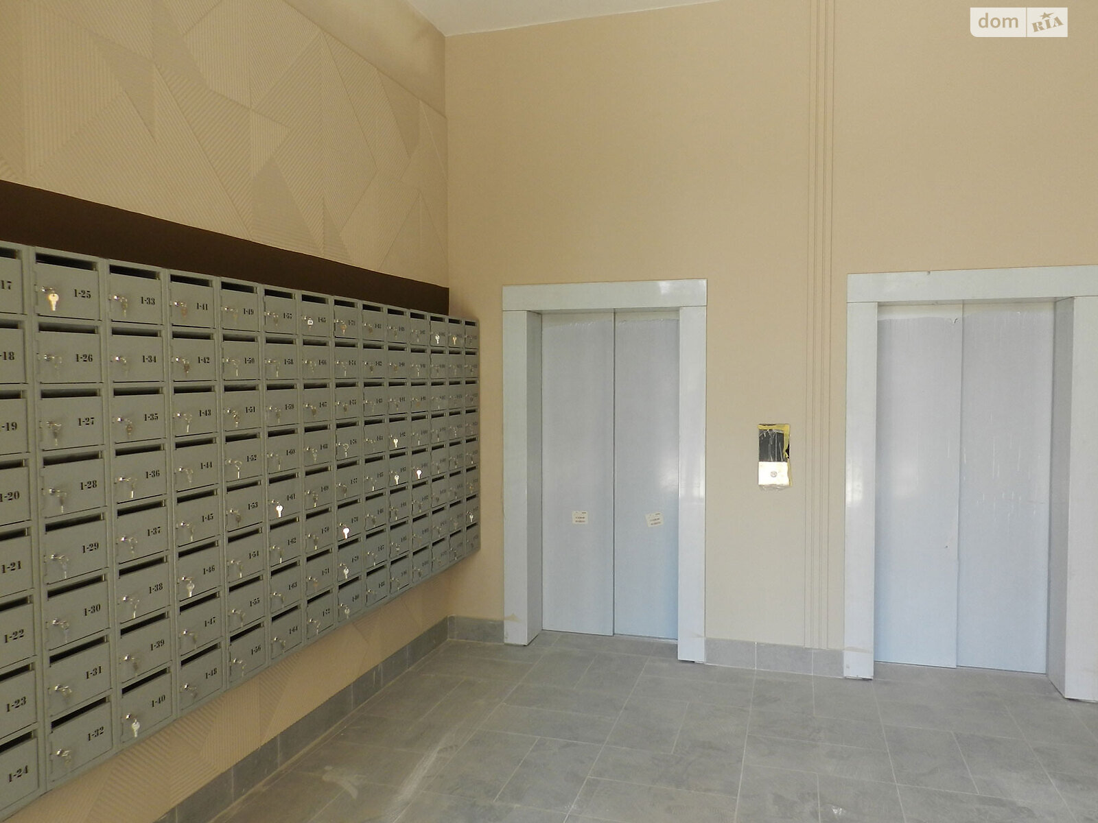 Продажа двухкомнатной квартиры в Киеве, на ул. Академика Заболотного 148В, фото 1 Продажа двухкомнатной квартиры в Киеве, на ул. Академика Заболотного 148В, фото 1