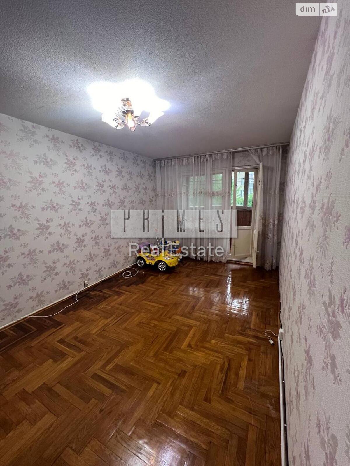 Продажа трехкомнатной квартиры в Киеве, на ул. Александра Мишуги 3, фото 1 Продажа трехкомнатной квартиры в Киеве, на ул. Александра Мишуги 3, фото 1