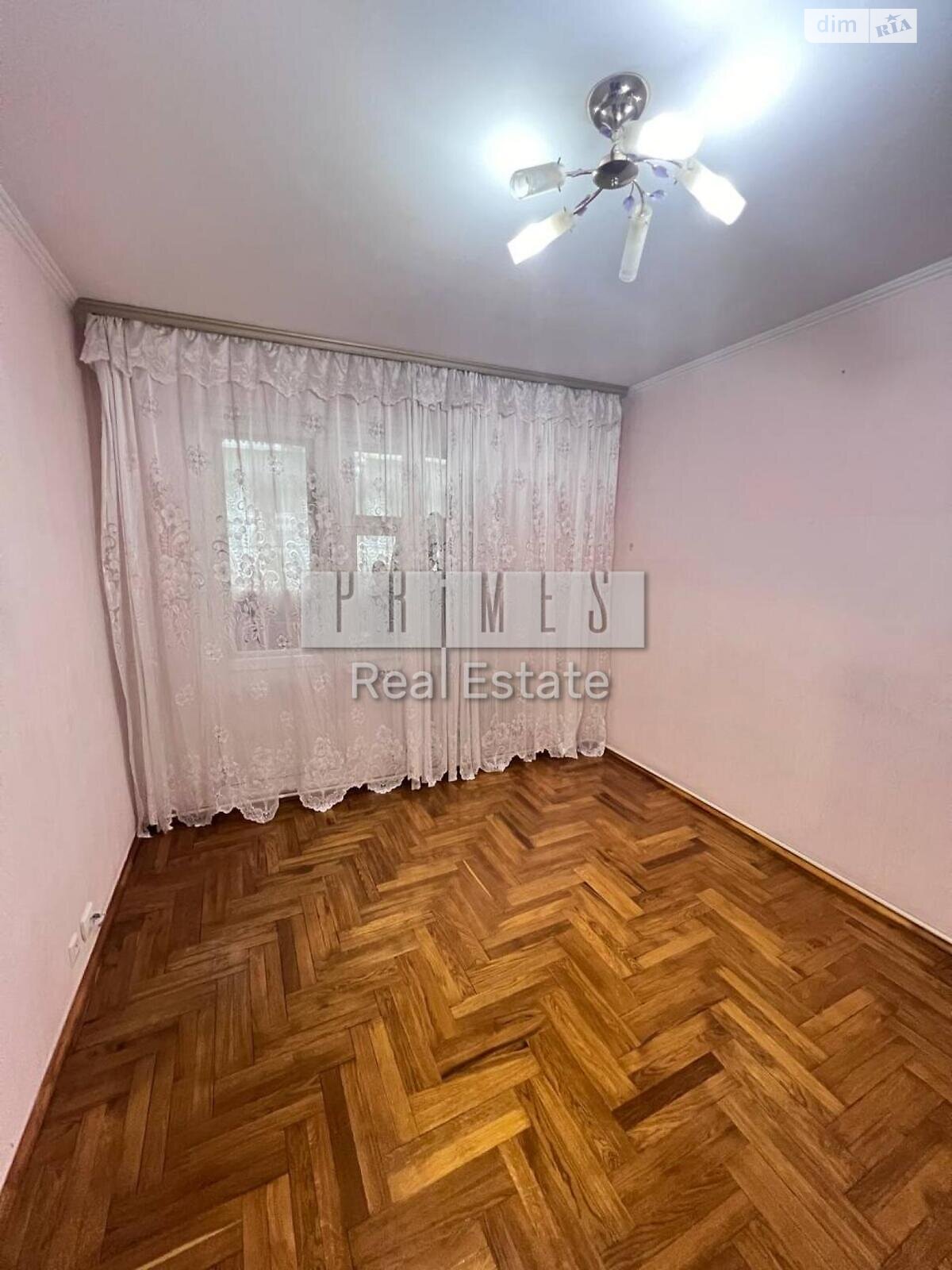 Продажа трехкомнатной квартиры в Киеве, на ул. Александра Мишуги 3, фото 1 Продажа трехкомнатной квартиры в Киеве, на ул. Александра Мишуги 3, фото 1