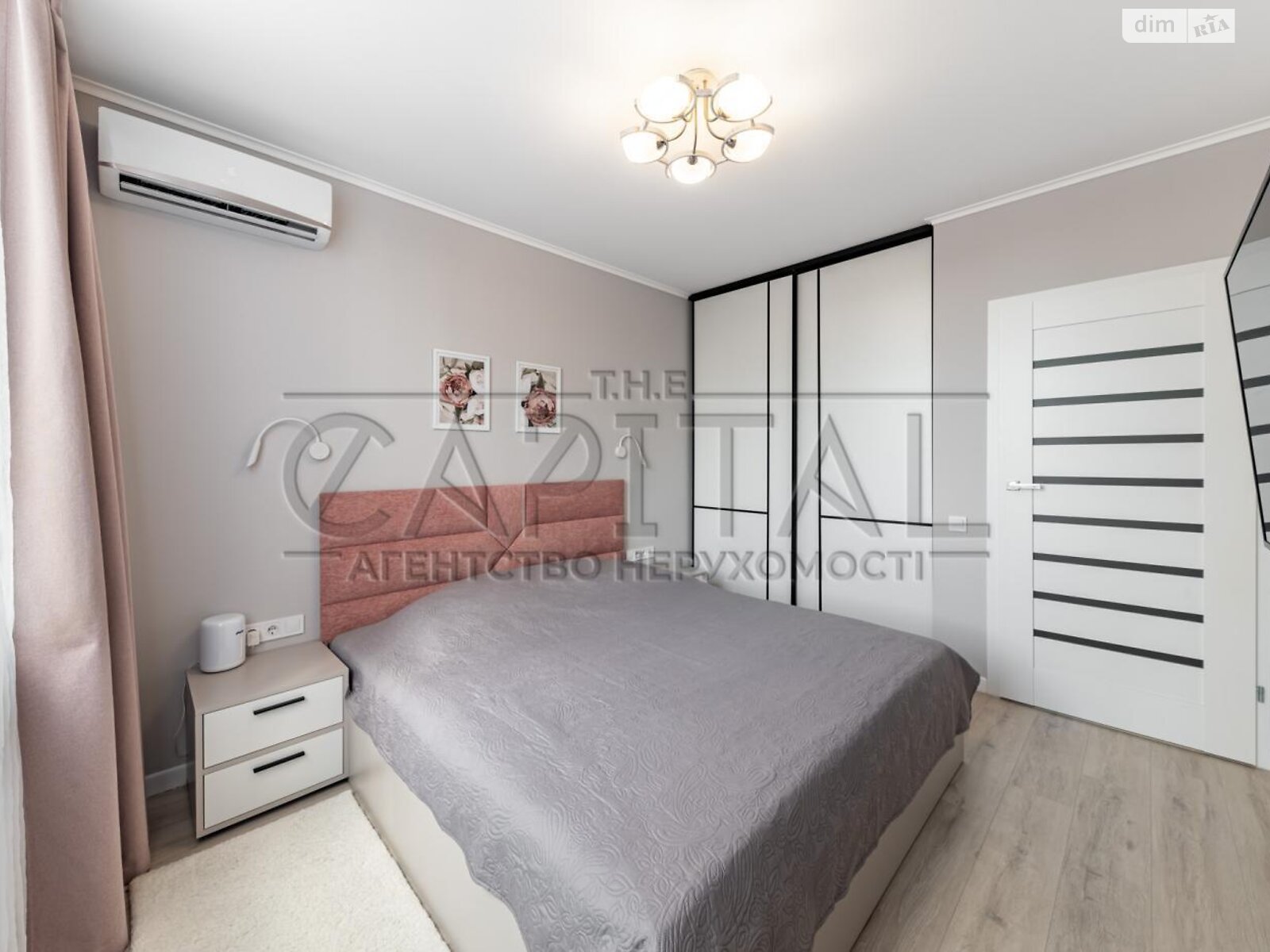 Продажа трехкомнатной квартиры в Киеве, на ул. Александра Олеся 4, фото 1 Продажа трехкомнатной квартиры в Киеве, на ул. Александра Олеся 4, фото 1