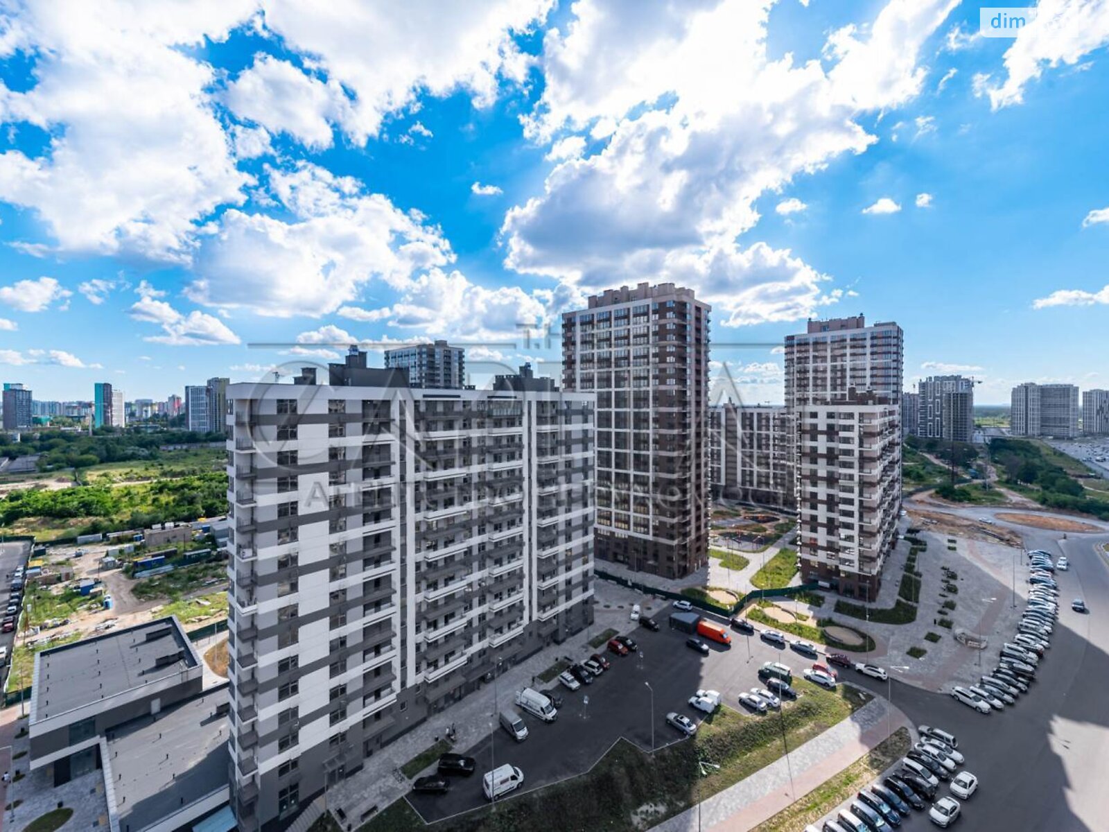 Продажа трехкомнатной квартиры в Киеве, на ул. Александра Олеся 4, фото 1 Продажа трехкомнатной квартиры в Киеве, на ул. Александра Олеся 4, фото 1
