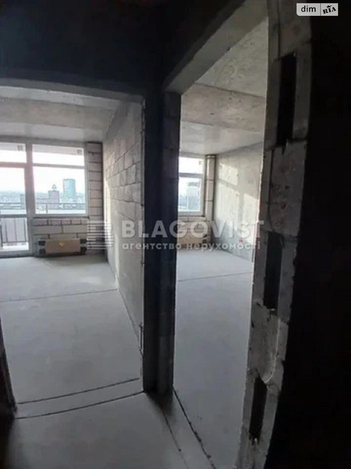 Продажа двухкомнатной квартиры в Киеве, на ул. Александра Олеся 1, фото 1 Продажа двухкомнатной квартиры в Киеве, на ул. Александра Олеся 1, фото 1