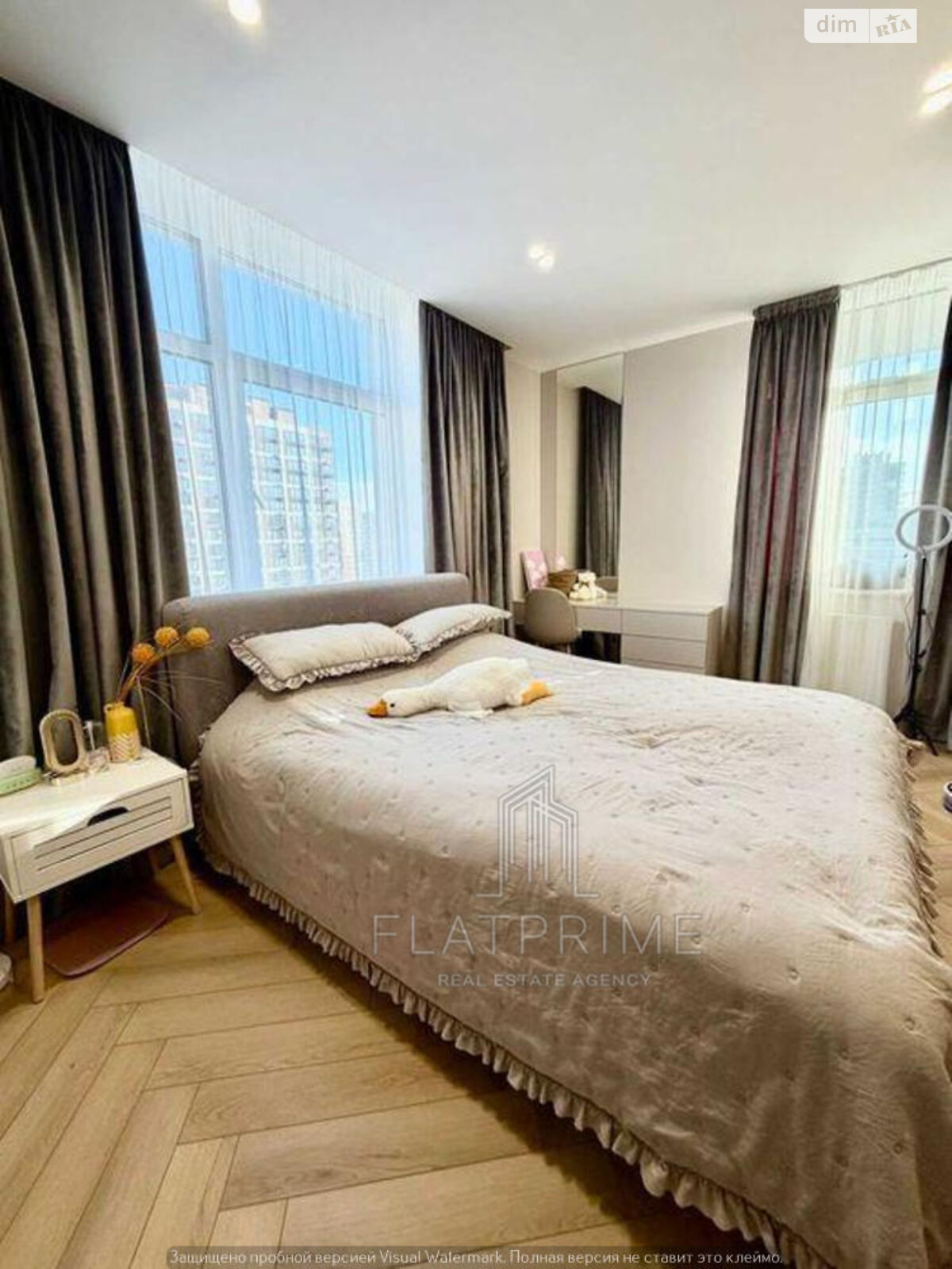 Продажа двухкомнатной квартиры в Киеве, на ул. Александра Олеся 4, фото 1