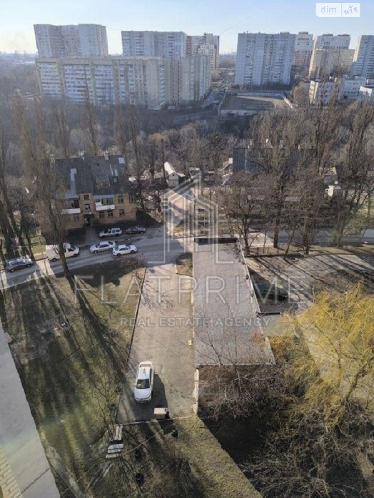 Продажа четырехкомнатной квартиры в Киеве, на ул. Дачная 53, район Александровская Слободка фото 1 Продажа четырехкомнатной квартиры в Киеве, на ул. Дачная 53, район Александровская Слободка фото 1