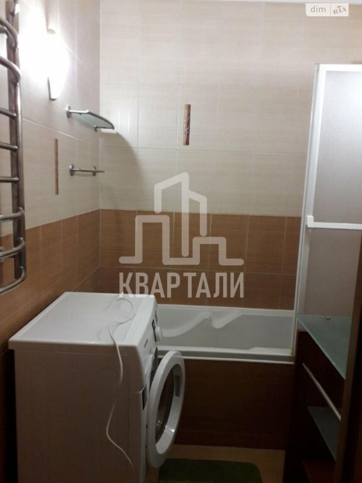 Продажа трехкомнатной квартиры в Киеве, на ул. Кадетский Гай 7, район Александровская Слободка фото 1