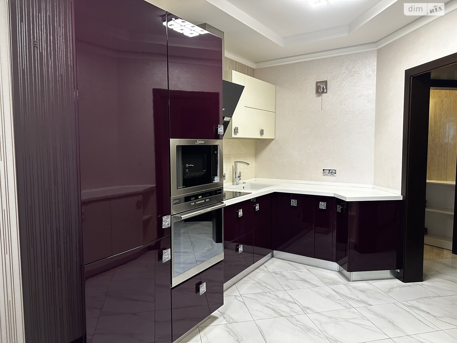 Продажа двухкомнатной квартиры в Киеве, на просп. Лобановского 4Г, район Александровская Слободка фото 1 Продажа двухкомнатной квартиры в Киеве, на просп. Лобановского 4Г, район Александровская Слободка фото 1