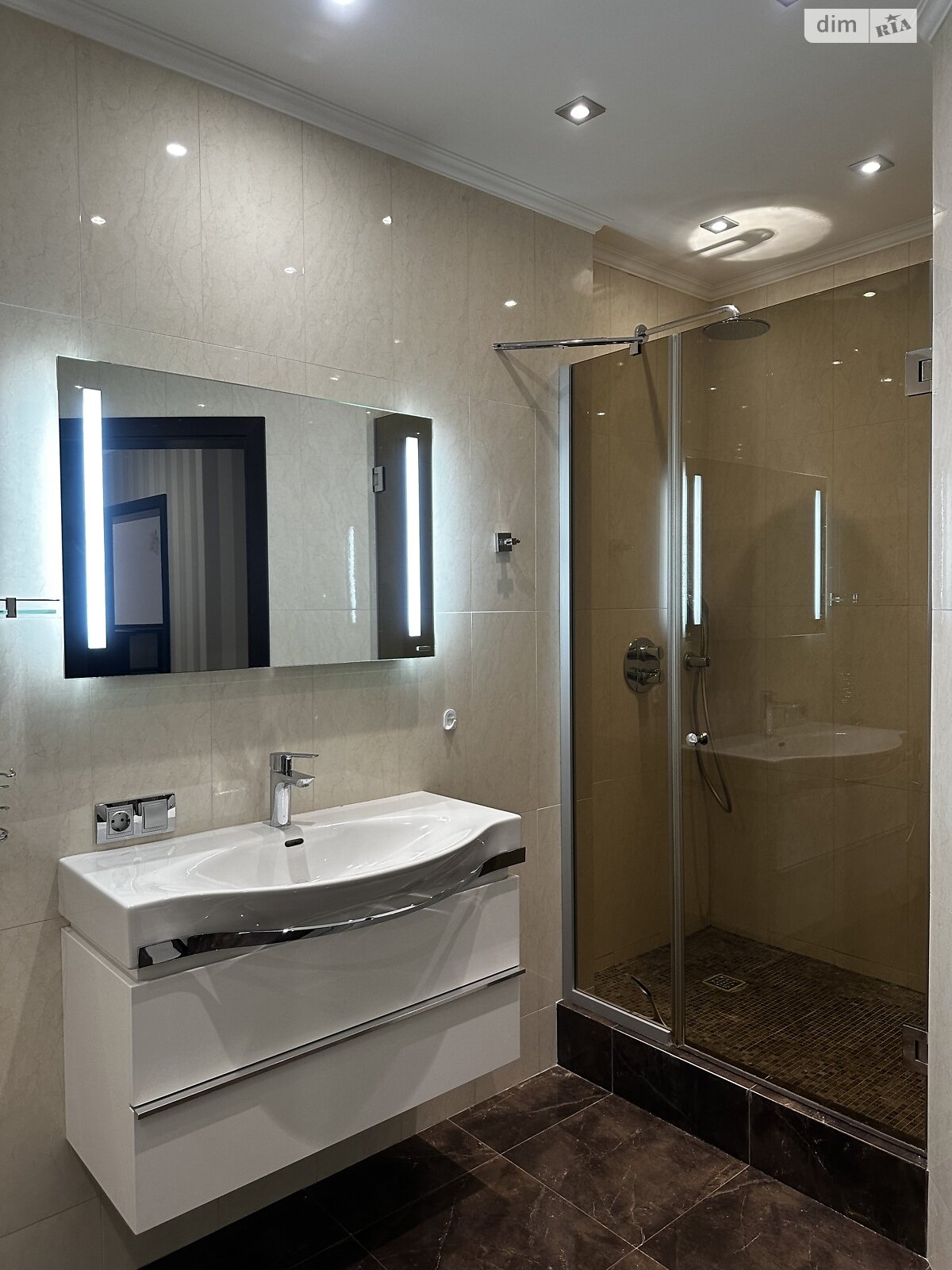 Продажа двухкомнатной квартиры в Киеве, на просп. Лобановского 4Г, район Александровская Слободка фото 1 Продажа двухкомнатной квартиры в Киеве, на просп. Лобановского 4Г, район Александровская Слободка фото 1