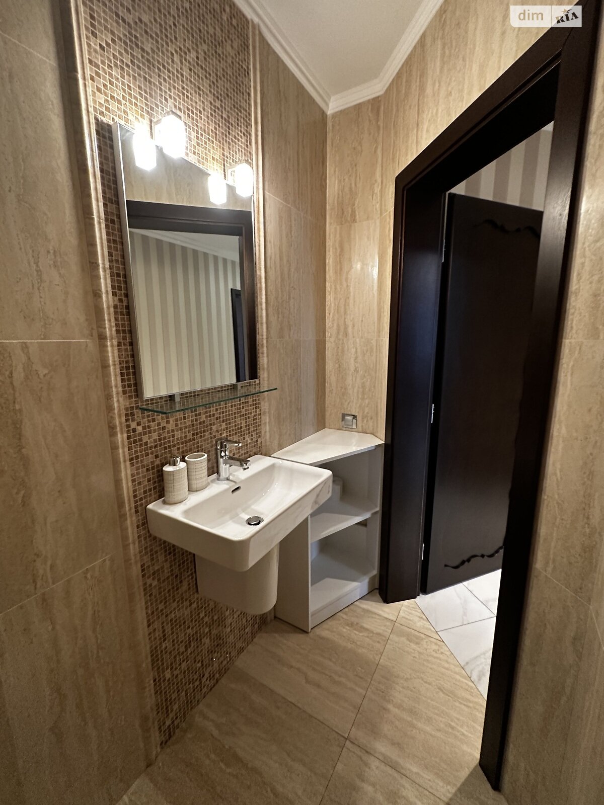 Продажа двухкомнатной квартиры в Киеве, на просп. Лобановского 4Г, район Александровская Слободка фото 1 Продажа двухкомнатной квартиры в Киеве, на просп. Лобановского 4Г, район Александровская Слободка фото 1