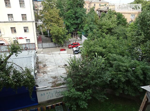 Продажа двухкомнатной квартиры в Киеве, на просп. Лобановского 5, район Александровская Слободка фото 1 Продажа двухкомнатной квартиры в Киеве, на просп. Лобановского 5, район Александровская Слободка фото 1
