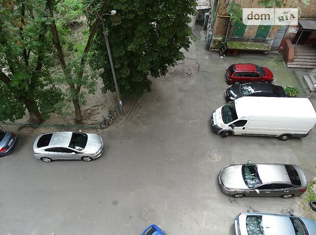 Продажа двухкомнатной квартиры в Киеве, на просп. Лобановского 5, район Александровская Слободка фото 1 Продажа двухкомнатной квартиры в Киеве, на просп. Лобановского 5, район Александровская Слободка фото 1