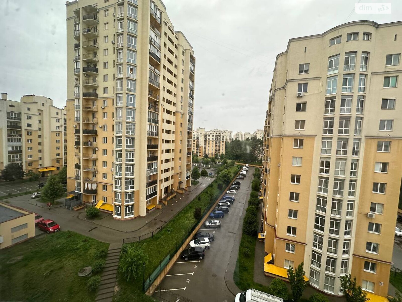 Продажа двухкомнатной квартиры в Чайках, на ул. Валерия Лобановского 30А, фото 1 Продажа двухкомнатной квартиры в Чайках, на ул. Валерия Лобановского 30А, фото 1