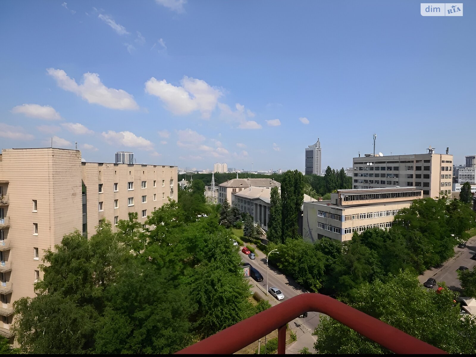 Продаж чотирикімнатної квартири в Києві, на вул. Максима Кривоноса 15, район Олександрівська Слобідка фото 1 Продаж чотирикімнатної квартири в Києві, на вул. Максима Кривоноса 15, район Олександрівська Слобідка фото 1