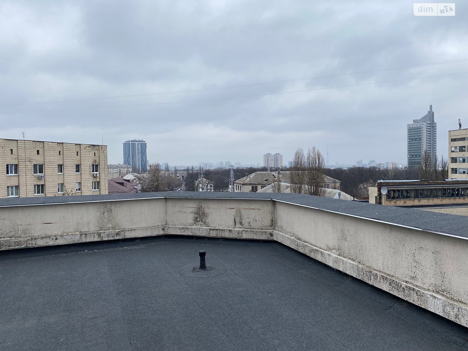 Продаж чотирикімнатної квартири в Києві, на вул. Максима Кривоноса 15, район Олександрівська Слобідка фото 1 Продаж чотирикімнатної квартири в Києві, на вул. Максима Кривоноса 15, район Олександрівська Слобідка фото 1