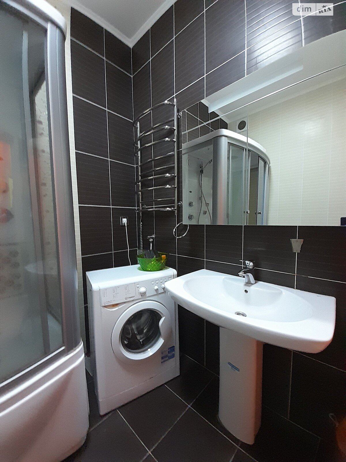 Продажа трехкомнатной квартиры в Киеве, на ул. Максима Кривоноса 15, район Александровская Слободка фото 1