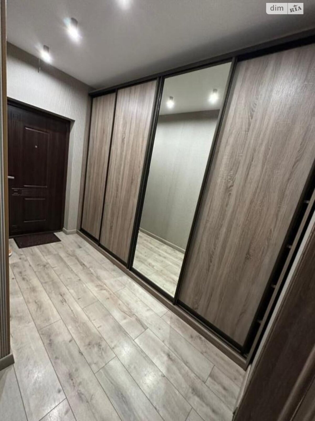 Продажа однокомнатной квартиры в Киеве, на ул. Освиты 16А, район Александровская Слободка фото 1 Продажа однокомнатной квартиры в Киеве, на ул. Освиты 16А, район Александровская Слободка фото 1