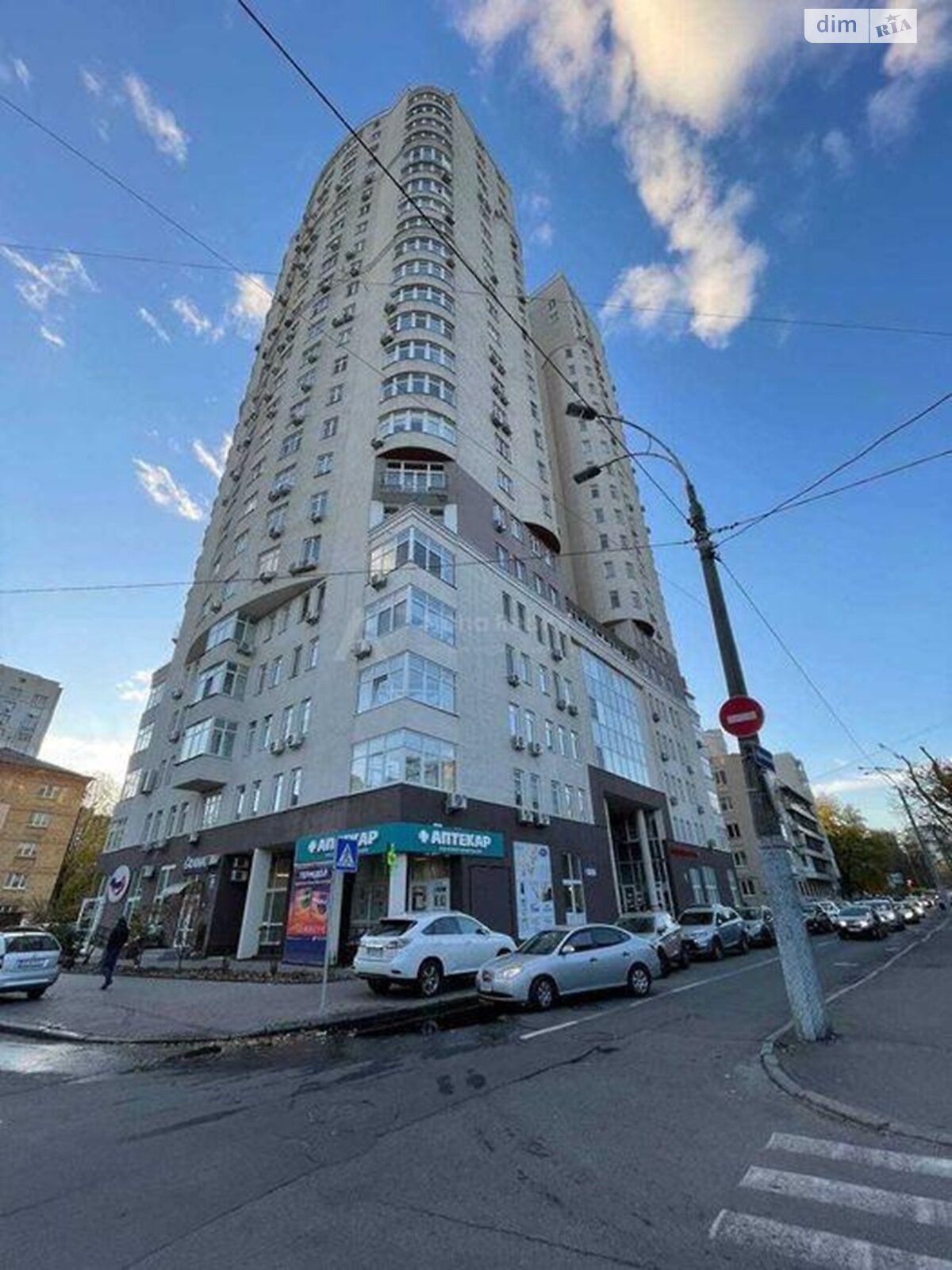 Продажа четырехкомнатной квартиры в Киеве, на ул. Преображенская 8Б, район Александровская Слободка фото 1 Продажа четырехкомнатной квартиры в Киеве, на ул. Преображенская 8Б, район Александровская Слободка фото 1