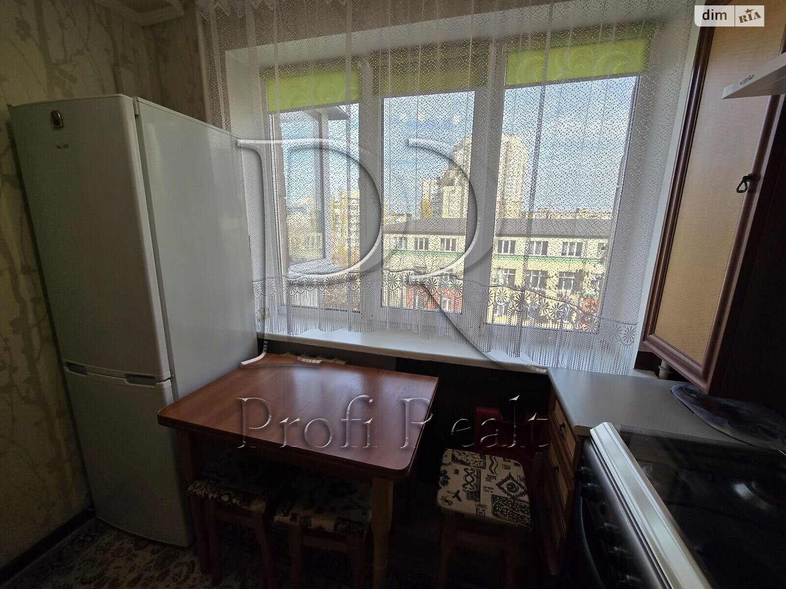 Продажа однокомнатной квартиры в Киеве, на ул. Преображенская 16, район Александровская Слободка фото 1 Продажа однокомнатной квартиры в Киеве, на ул. Преображенская 16, район Александровская Слободка фото 1