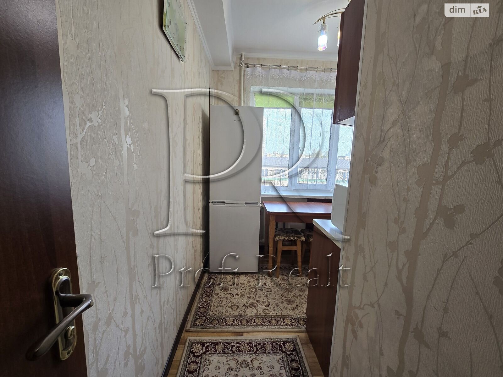 Продажа однокомнатной квартиры в Киеве, на ул. Преображенская 16, район Александровская Слободка фото 1 Продажа однокомнатной квартиры в Киеве, на ул. Преображенская 16, район Александровская Слободка фото 1