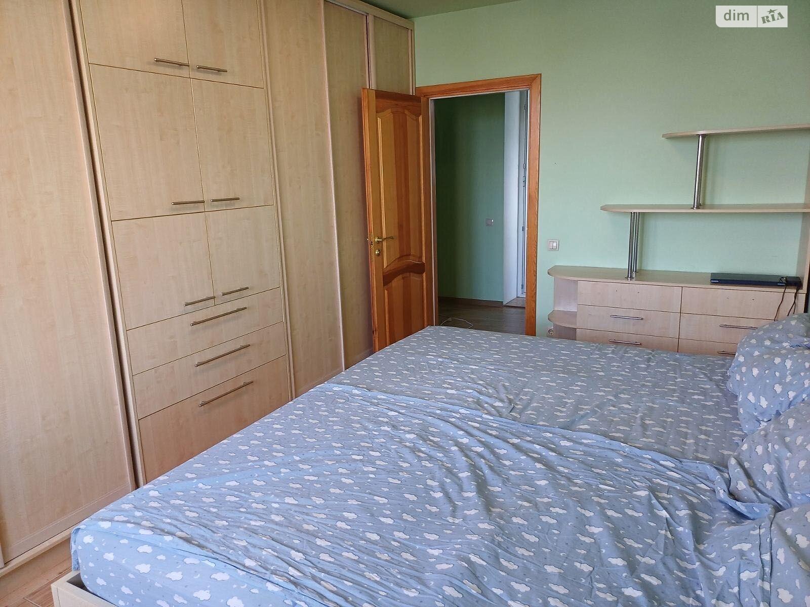 Продаж трикімнатної квартири в Києві, на вул. Освіти 3А, район Солом'янський фото 1 Продаж трикімнатної квартири в Києві, на вул. Освіти 3А, район Солом'янський фото 1