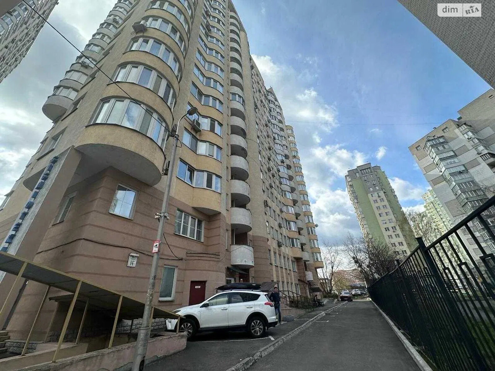 Продажа однокомнатной квартиры в Киеве, на ул. Просвещения 14А, район Александровская Слободка фото 1 Продажа однокомнатной квартиры в Киеве, на ул. Просвещения 14А, район Александровская Слободка фото 1