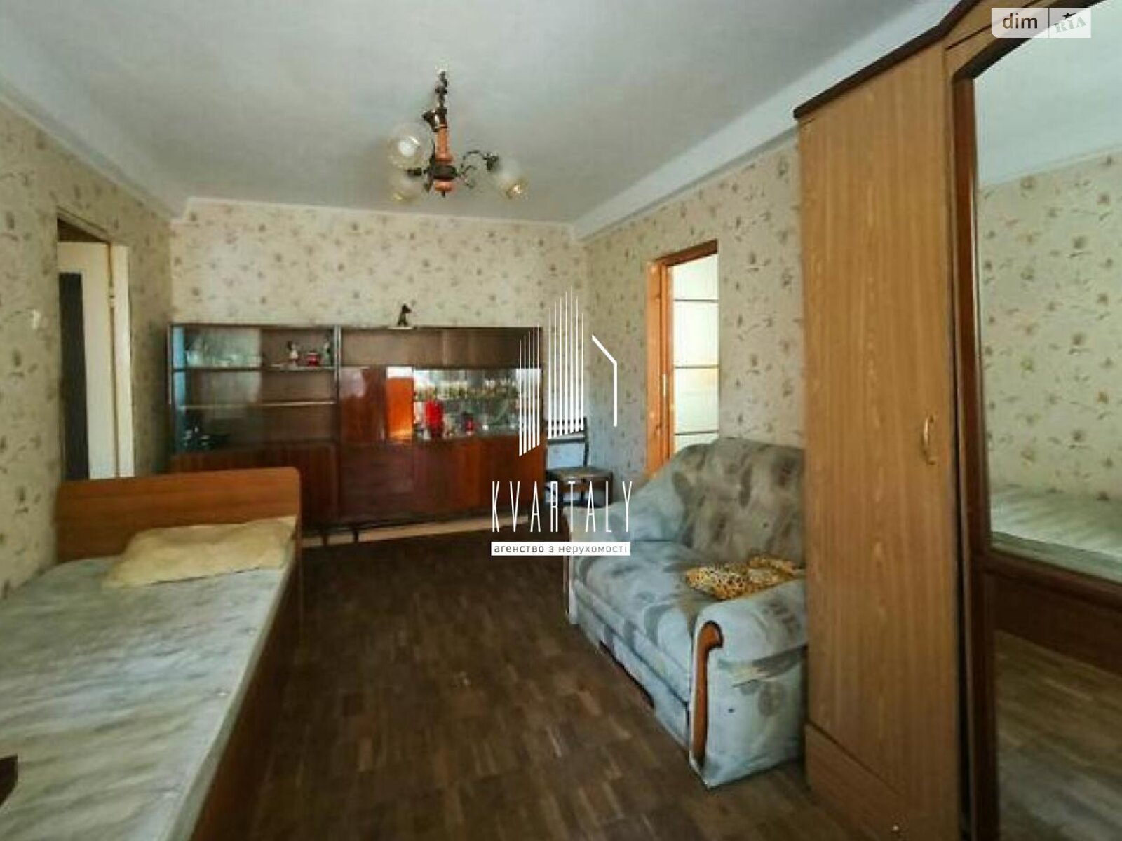Продажа двухкомнатной квартиры в Киеве, на ул. Соломенская 16, район Александровская Слободка фото 1 Продажа двухкомнатной квартиры в Киеве, на ул. Соломенская 16, район Александровская Слободка фото 1