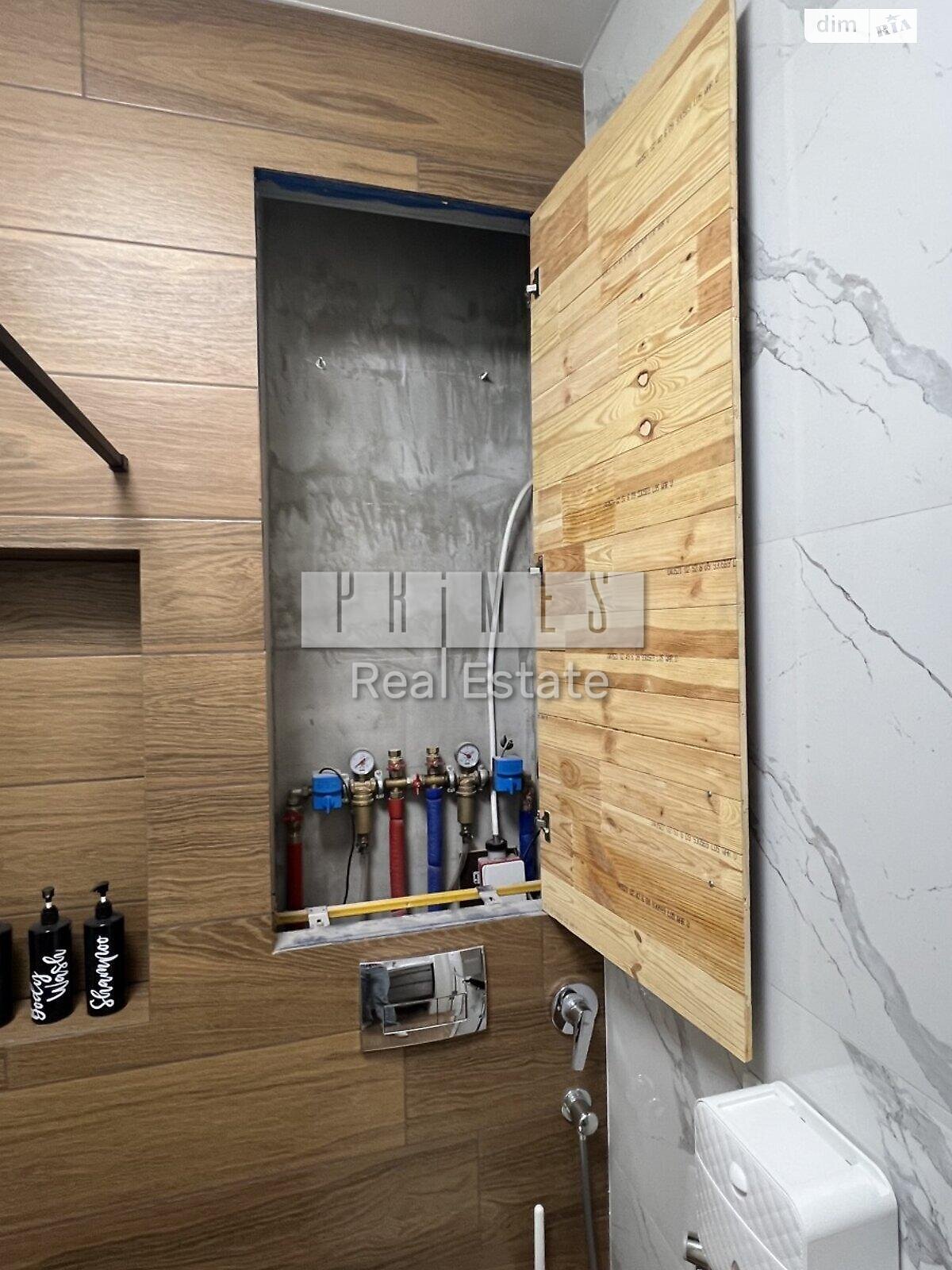 Продажа двухкомнатной квартиры в Киеве, на ул. Университетская 17А, район Александровская Слободка фото 1 Продажа двухкомнатной квартиры в Киеве, на ул. Университетская 17А, район Александровская Слободка фото 1