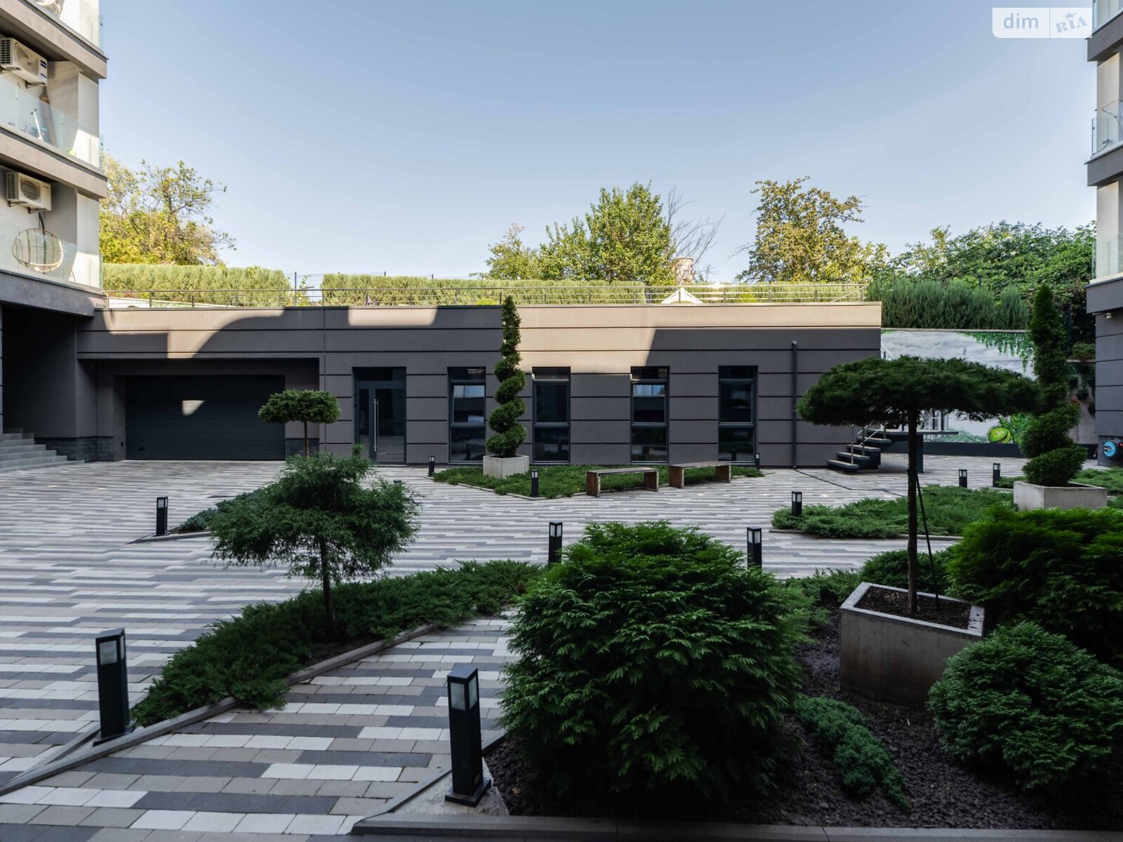 Продажа трехкомнатной квартиры в Киеве, на ул. Университетская 17А, кв. 18, район Александровская Слободка фото 1