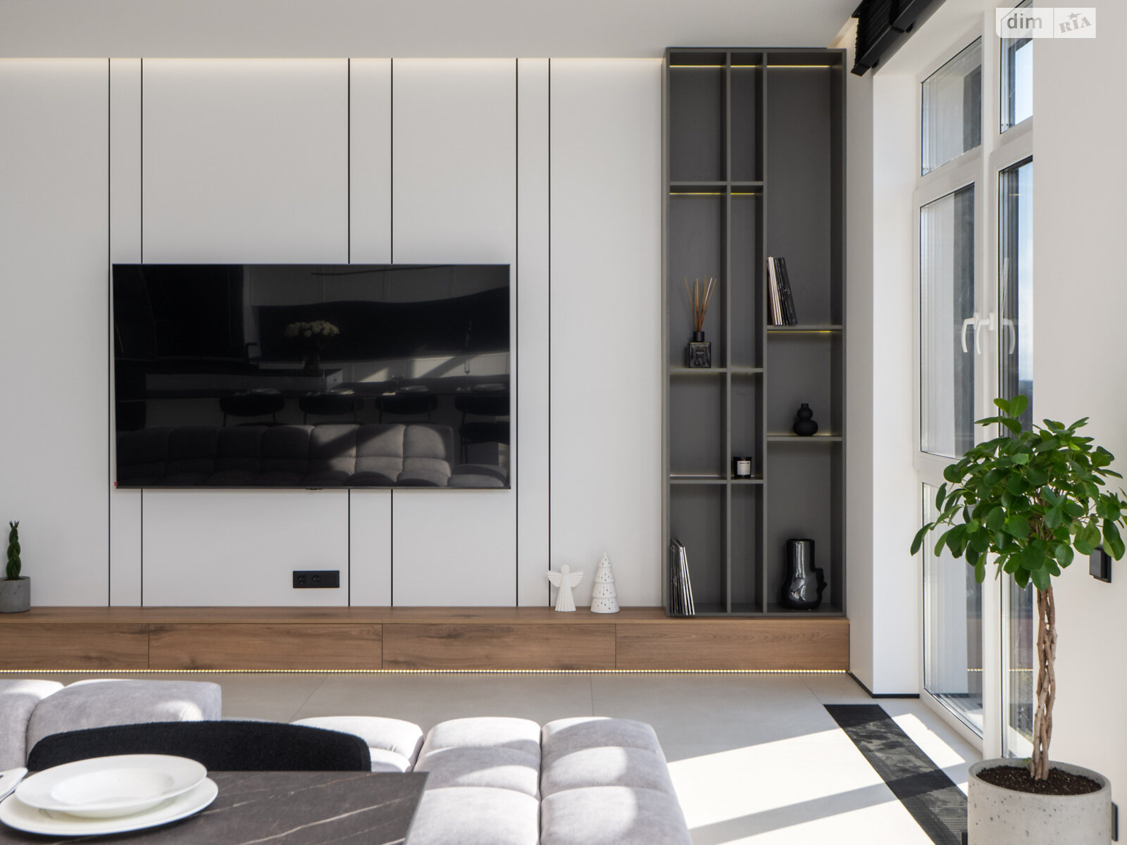 Продажа трехкомнатной квартиры в Киеве, на ул. Университетская 17А, кв. 18, район Александровская Слободка фото 1